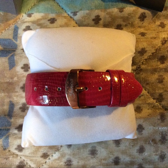 Strada Genoa pink watch - Picture 3 of 3